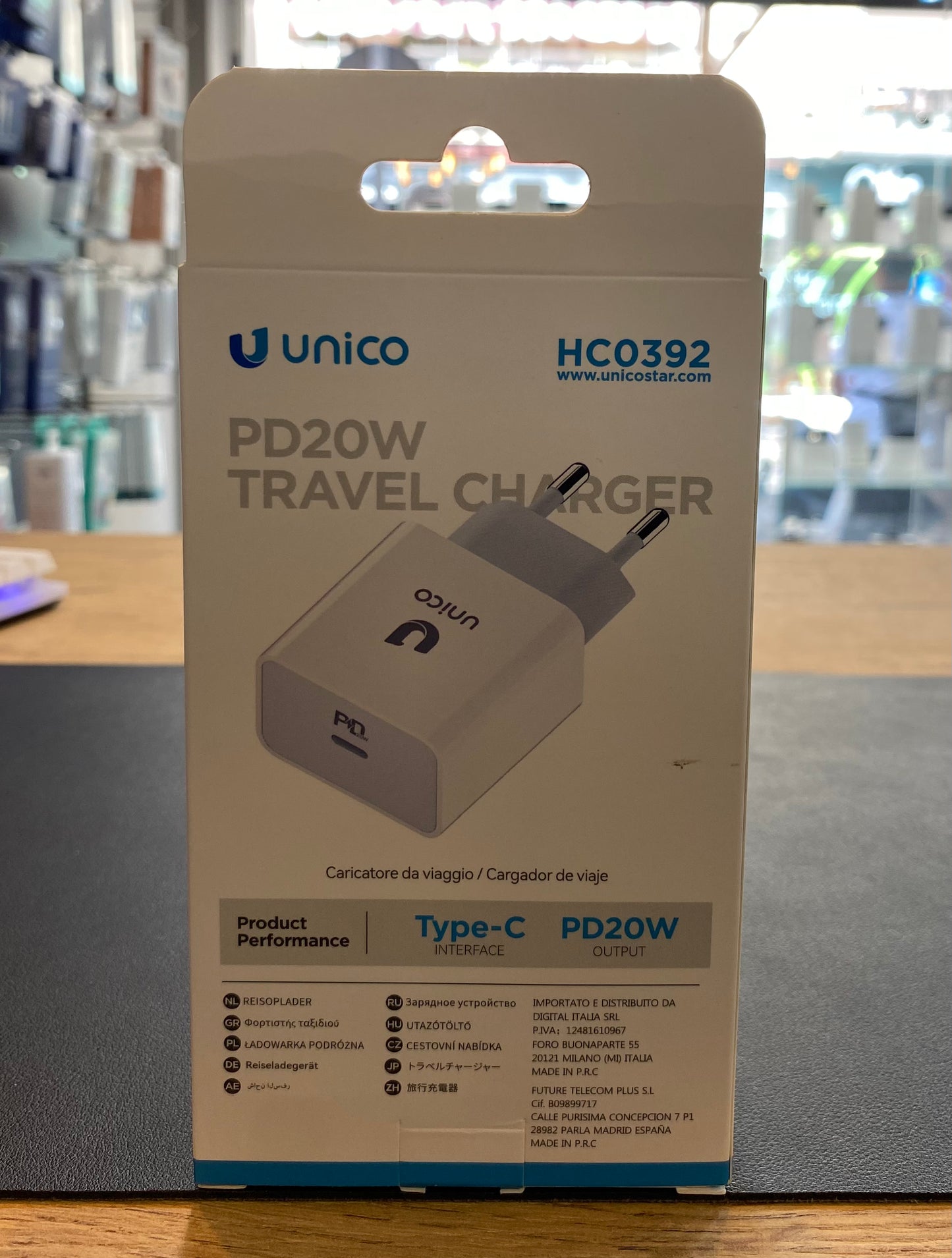 UNICO PD20W Travel Charger